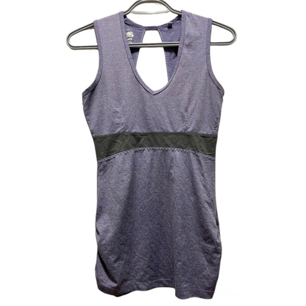 𝅺roots Purple Athletic Tank Top size S
